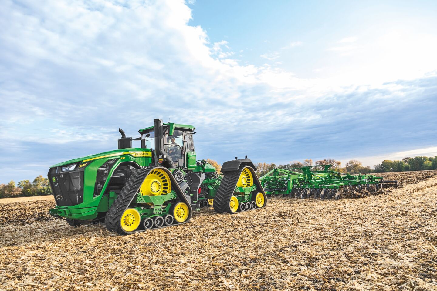 John Deere Launches Three 9RX Tractor Models and New S7 Combines at